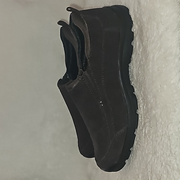 LANDS END YOUTH/ADOLESCENT UNISEX WEATHER MOC SLIP ON SHOES SIZE 7 M - Picture 2 of 11